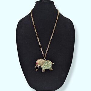 (2/$20) Vintage Green Aventurine Elephant Necklace